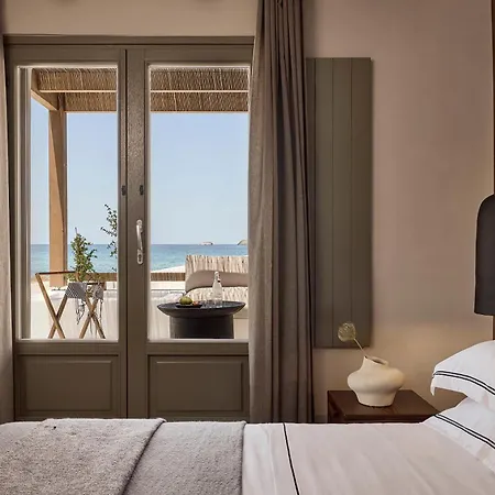 Ostraco 4* Πάχαινα